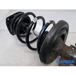 Renault - Grand Scenic - Front shock absorber rod, left