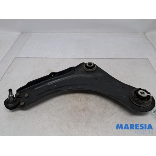 Renault - Grand Scenic - Front lower wishbone, left