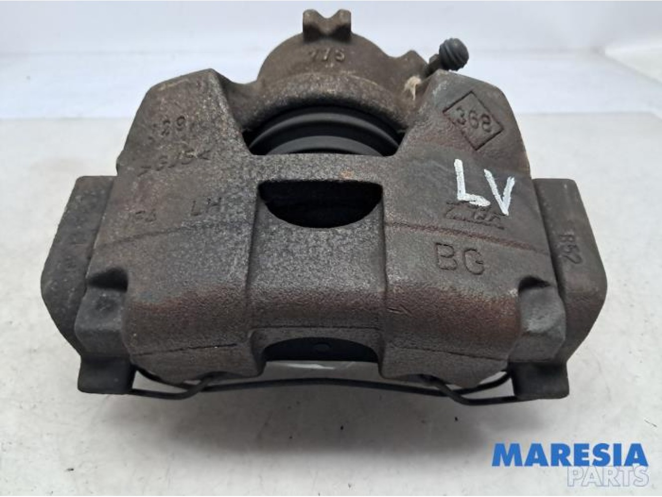 Renault - Grand Scenic - Front brake calliper, left