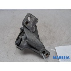 Opel - Combo - Support (miscellaneous)