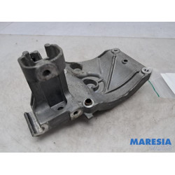 Opel - Combo - Air conditioning bracket