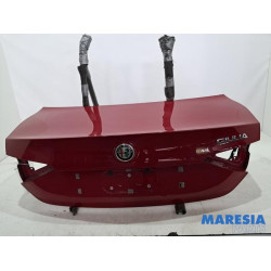 Alfa Romeo - Giulia - Tailgate
