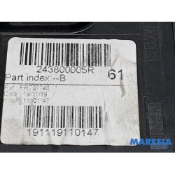 Renault - Grand Scenic - Spannungsregler
