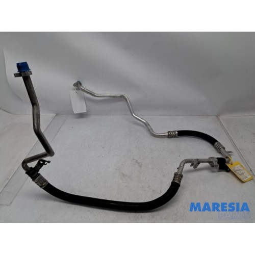 Renault - Megane - Air conditioning line