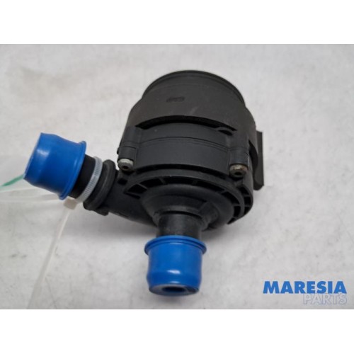Renault - Grand Scenic - Additional water pump