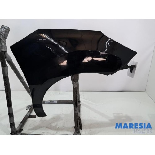 Citroen - DS3 - Front wing, right