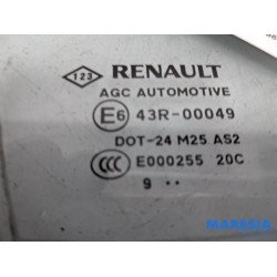 Renault - Grand Scenic - Quarter light, front right