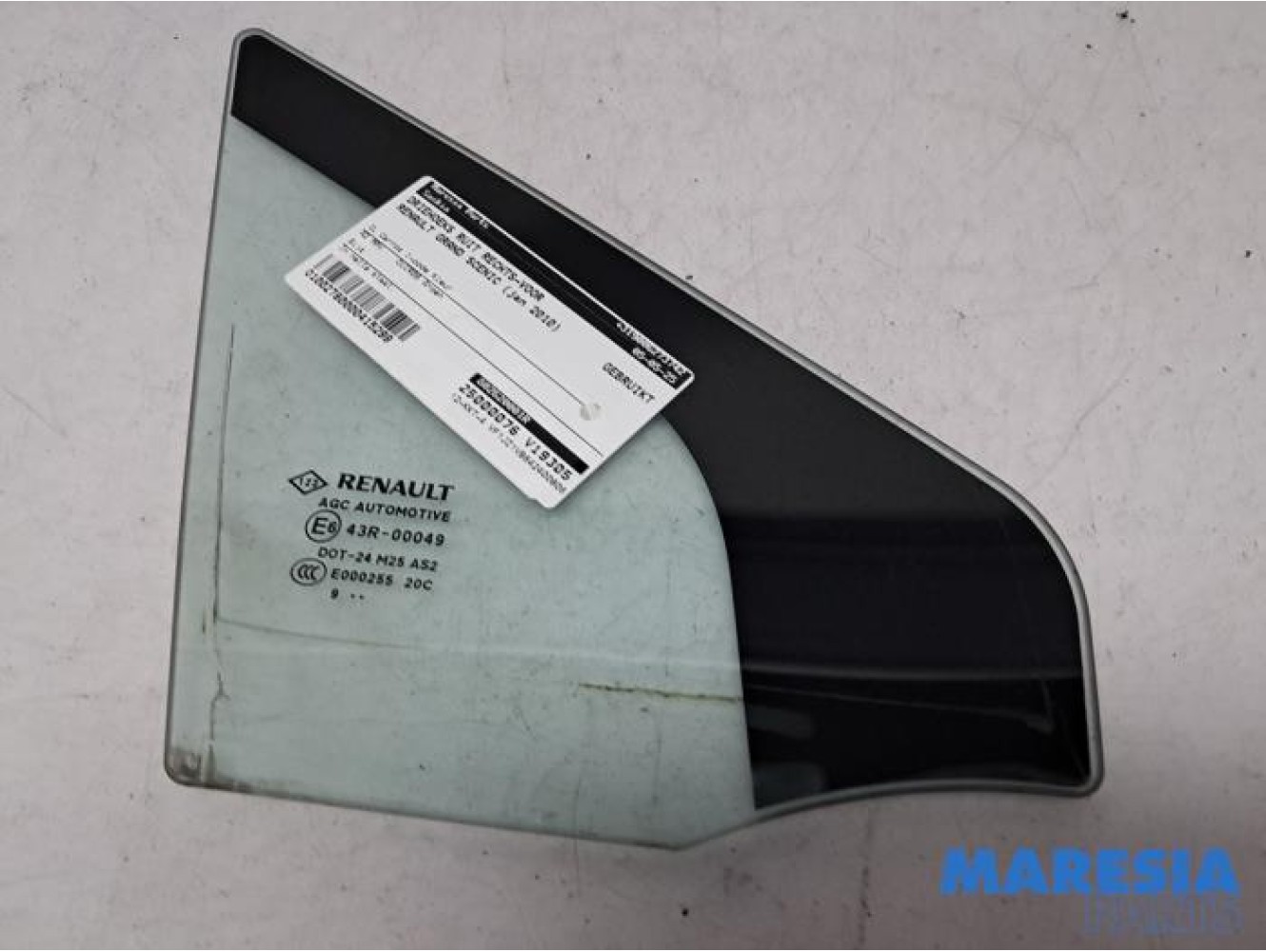 Renault - Grand Scenic - Quarter light, front right