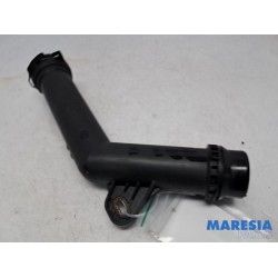 Renault - Megane - Air intake hose
