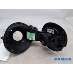 Renault - Megane - Tank Klep