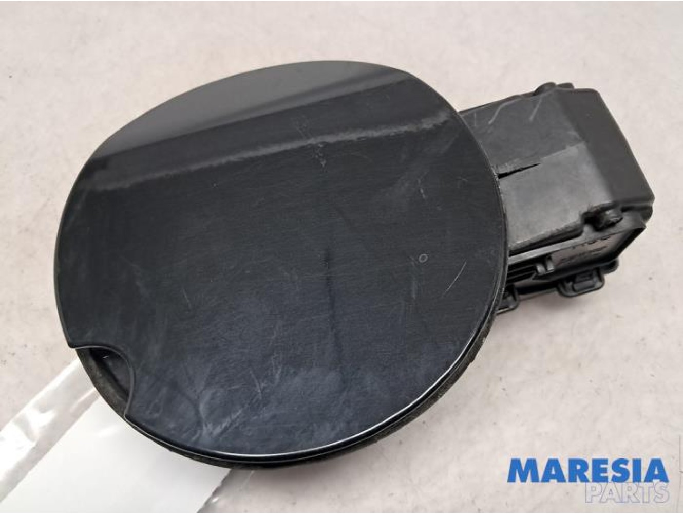 Renault - Megane - Tank Klep