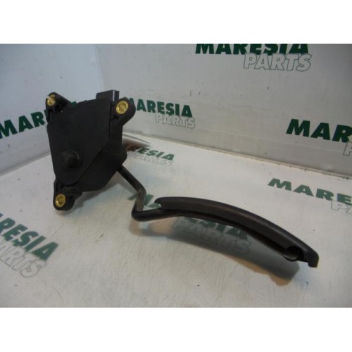 Renault - Megane Scenic - Gaspedaalpositie Sensor