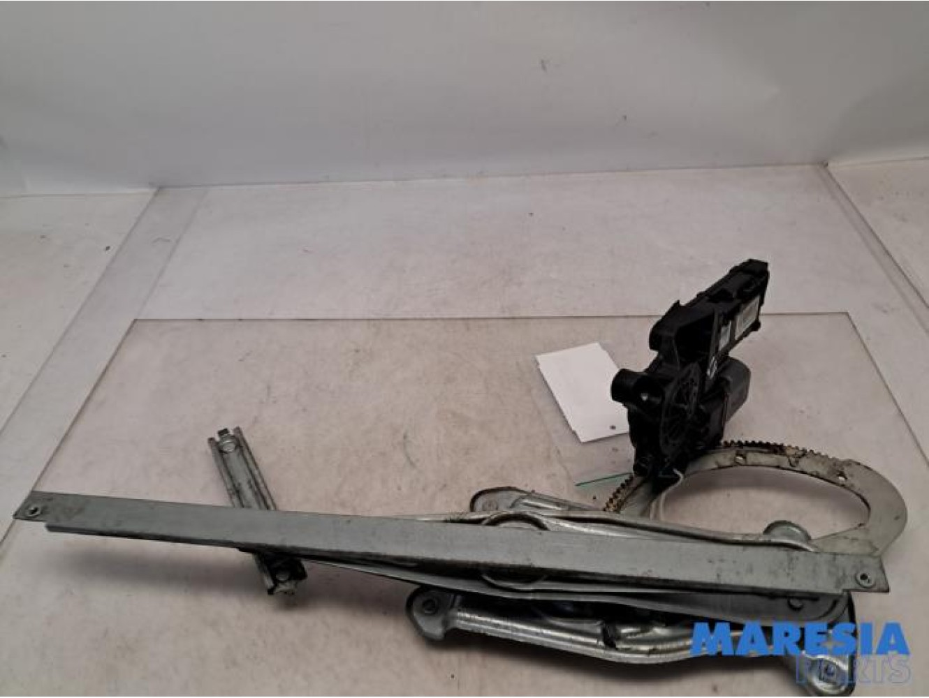Renault - Megane - Window mechanism 4-door, front left