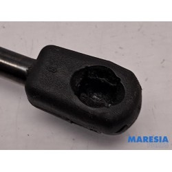 Renault - Megane - Gasdemper Motorkap links