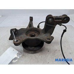 Renault - Megane - Knuckle, front left