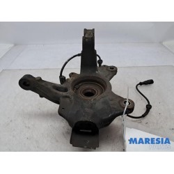 Renault - Megane - Knuckle, front left