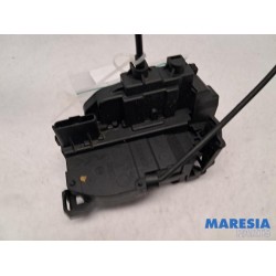 Renault - Megane - Rear door lock mechanism 4-door, left