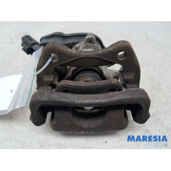 Renault - Megane - Rear brake calliper, left
