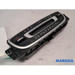 Renault - Megane - Heater control panel