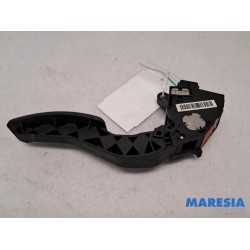 Renault - Megane - Accelerator pedal