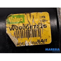 Renault - Megane - Front wiper motor