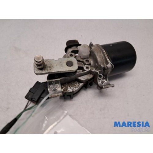 Renault - Megane - Front wiper motor