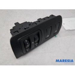 Renault - Megane - AIH headlight switch