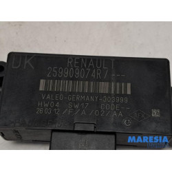 Renault - Megane - PDC Module