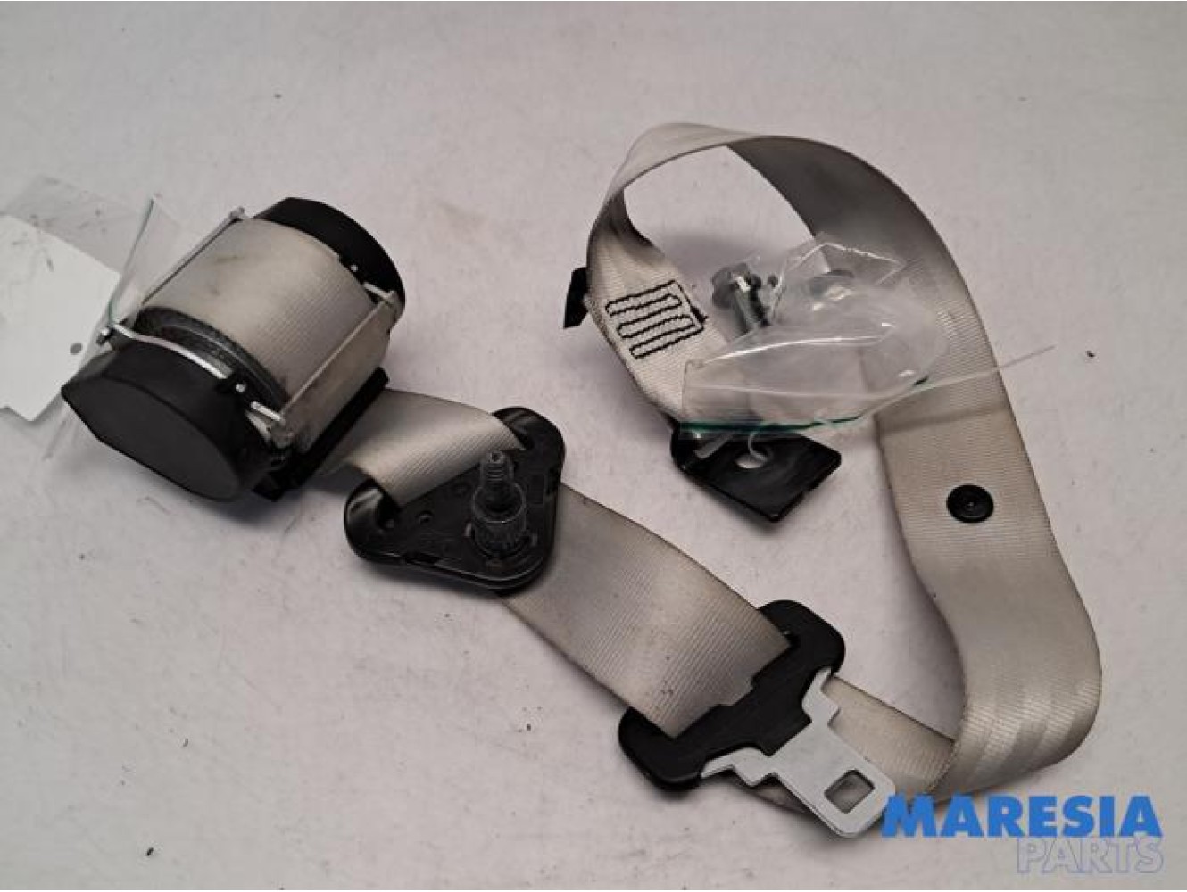 Renault - Megane - Sicherheitsgurt links hinten