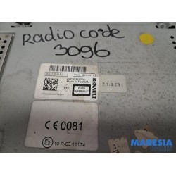 Renault - Megane - Radio CD Speler