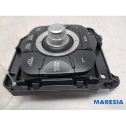 Renault - Megane - Navigation control panel