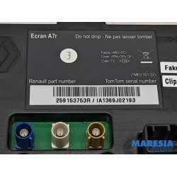 Renault - Grand Scenic - Navigation Display
