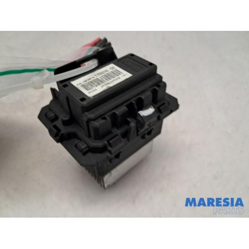 Renault - Grand Scenic - Heater resistor