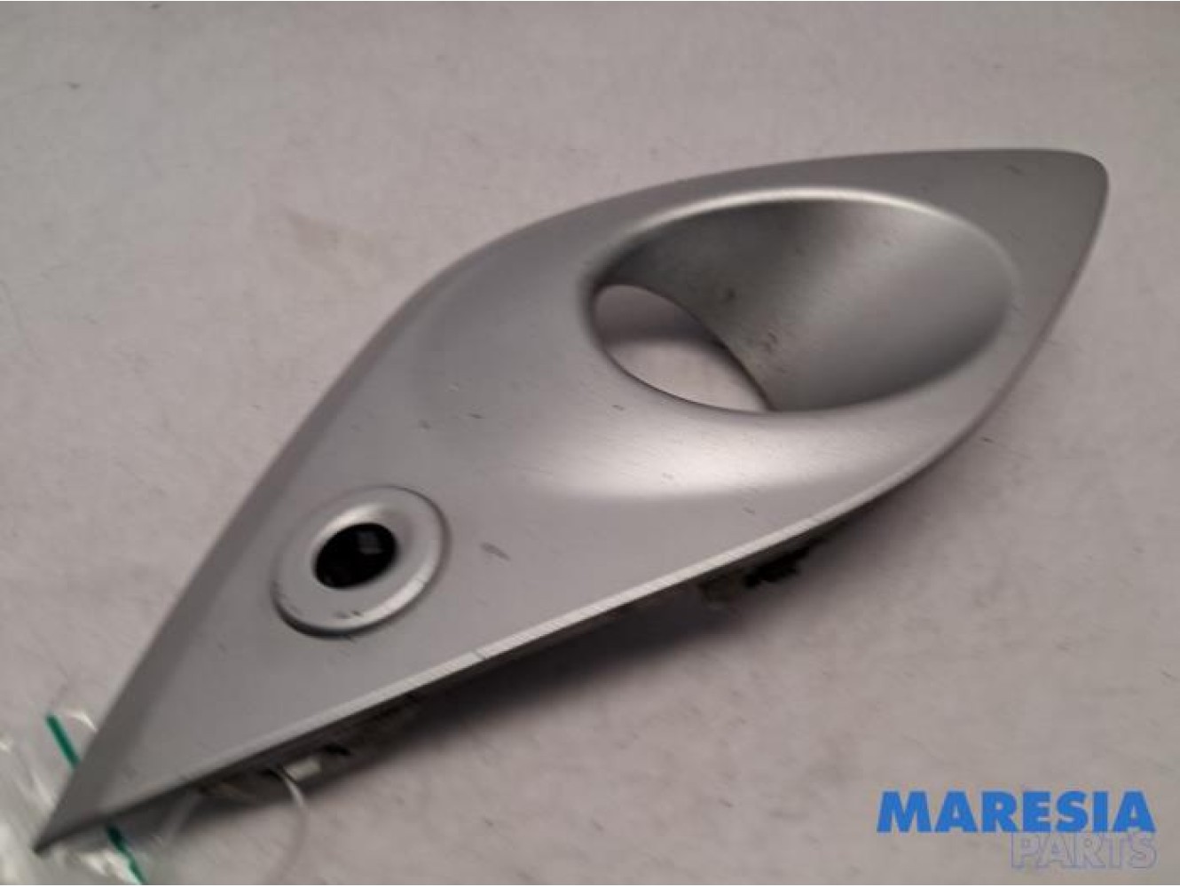 Renault - Grand Scenic - Abdeckplatte Nebelscheinwerfer links