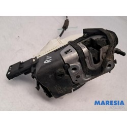 Citroen - C5 - Front door lock mechanism 4-door, right