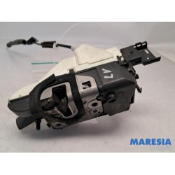 Citroen - C5 - Door lock mechanism 4-door, front left