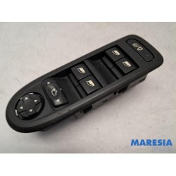 Citroen - C5 - Multi-functional window switch