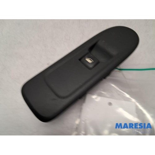 Citroen - C5 - Electric window switch