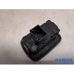 Citroen - C5 - Electric window switch