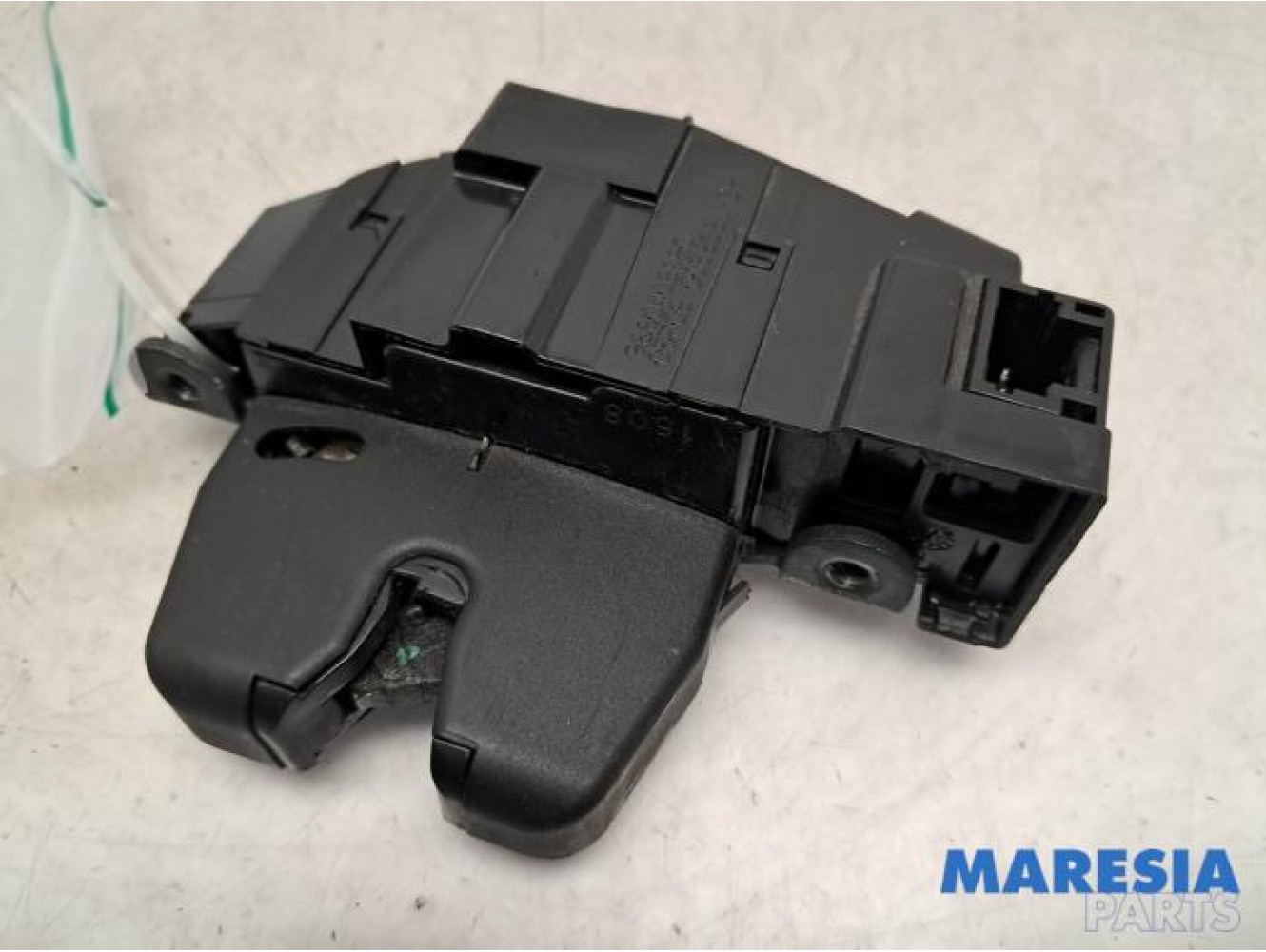 Citroen - C5 - Tailgate lock mechanism