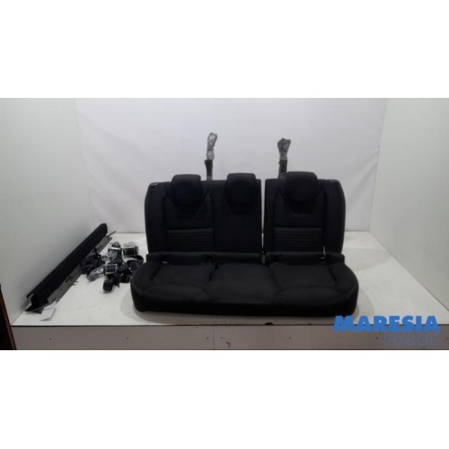 Renault - Clio - Rear bench seat