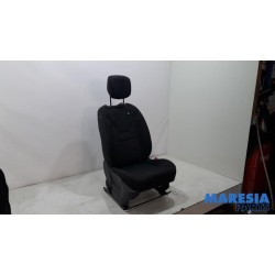 Renault - Clio - Seat, right