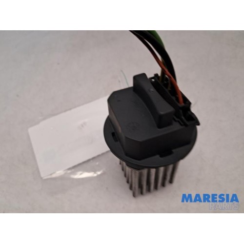 Citroen - DS3 - Heater resistor