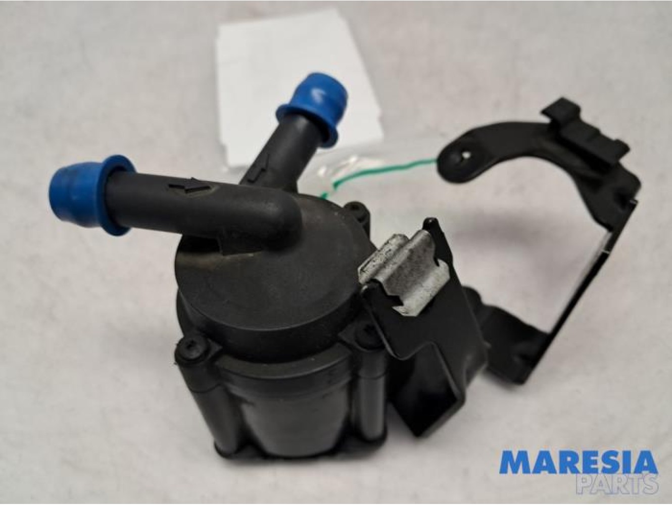 Citroen - DS3 - Additional water pump