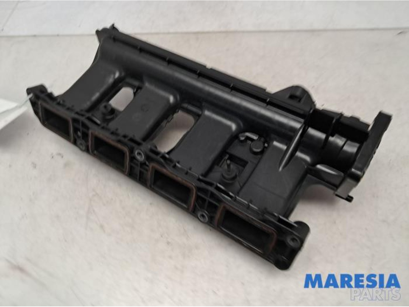 Renault - Captur - Intake manifold