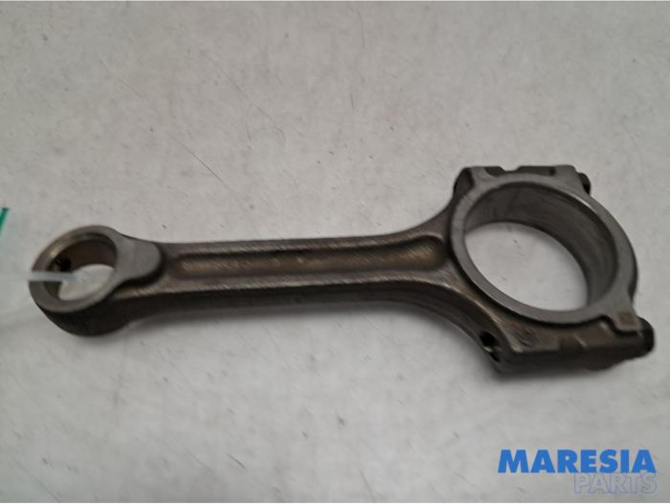 Renault - Captur - Connecting rod