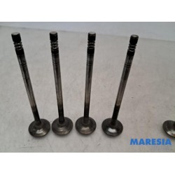 Renault - Captur - Exhaust valve