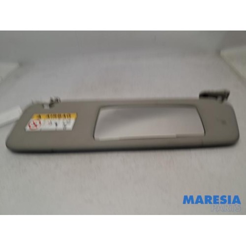 Renault - Trafic - Sun visor