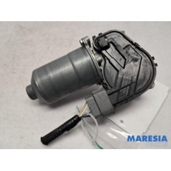 Renault - Trafic - Front wiper motor