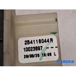 Renault - Trafic - Electric window switch